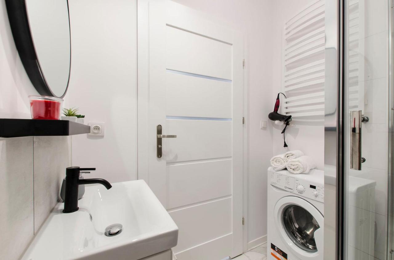 Aparthouse Deluxe Lodz  Luaran gambar