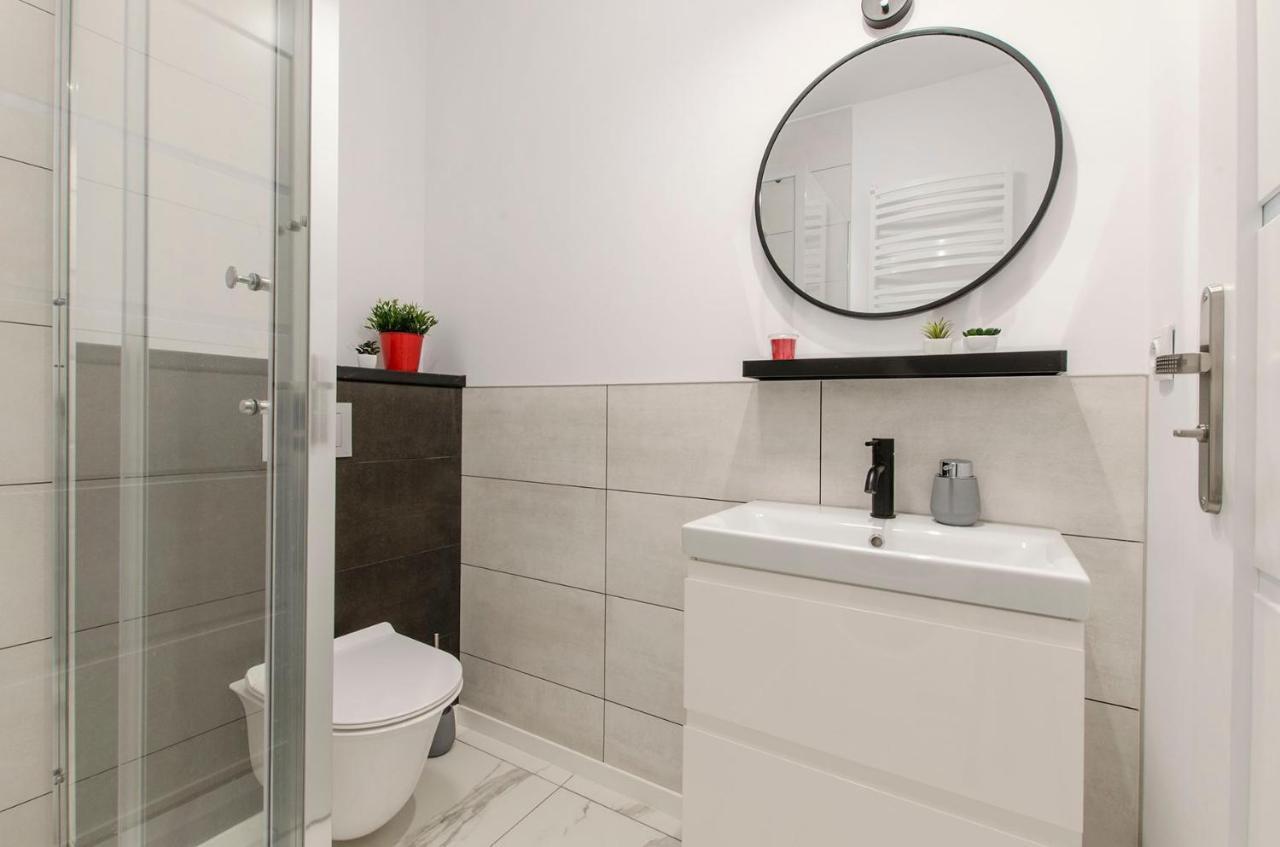 Aparthouse Deluxe Lodz  Luaran gambar