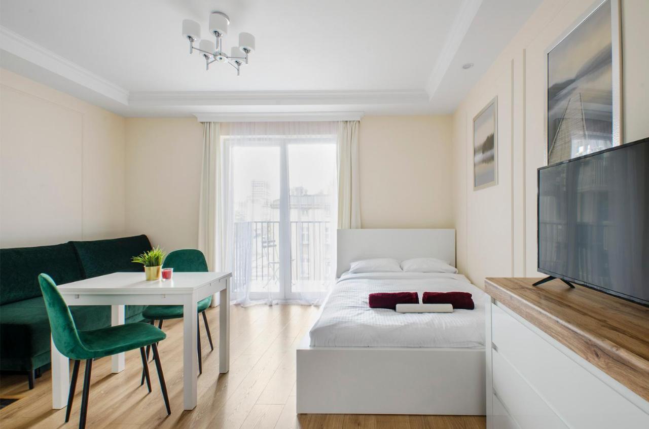 Aparthouse Deluxe Lodz  Luaran gambar